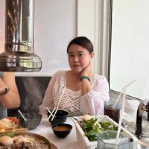 Nattida Thipsom profile icon