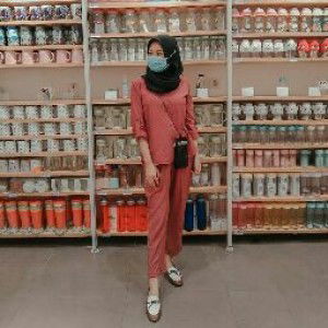 Anisa Putri Agustin profile icon