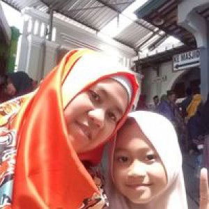 Endang Lestari profile icon