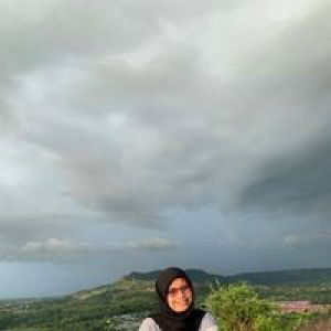 Fitri Haling profile icon