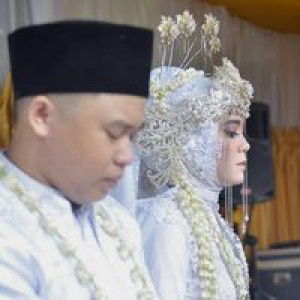 Rosita Dewi profile icon