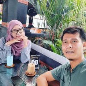 Novita Mutoharoh profile icon