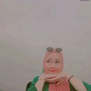 Sari Oksa Via profile icon