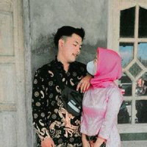 Esteh Plastikan profile icon