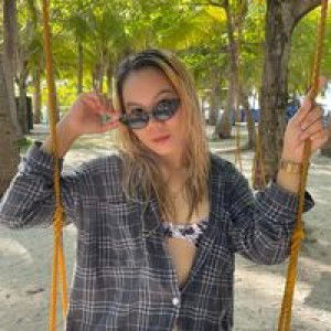 Liz Nikkie Navos profile icon