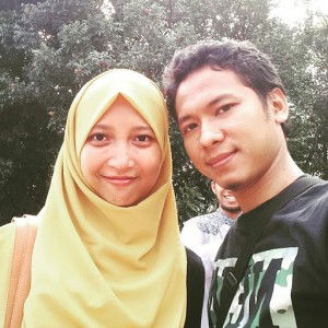 Farah Azizah profile icon