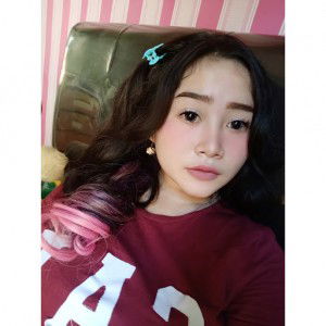 Putri Hanny profile icon