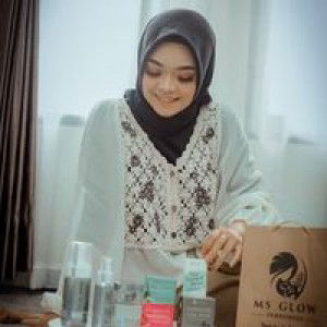 Siti Mahmudah profile icon