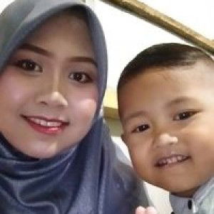 Fadilah Dillovvasllutersenyum profile icon