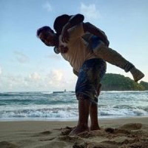 Putri Dwi profile icon