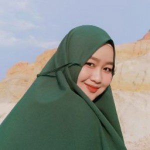 Suly Sri Sulanti profile icon