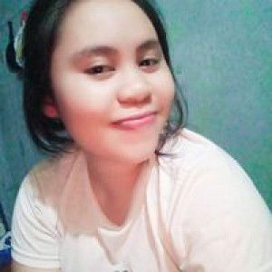 Idha Wahyuni Bangunan profile icon