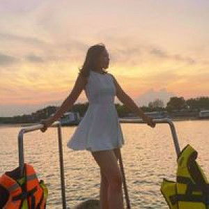 Jaysa Flores Cosares profile icon