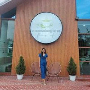 May May profile icon