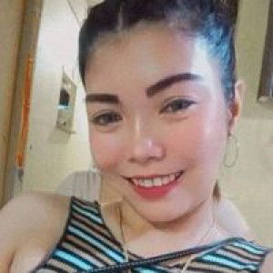 Jhowena Gutierrez profile icon