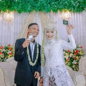 Puput Nurmalasari profile icon