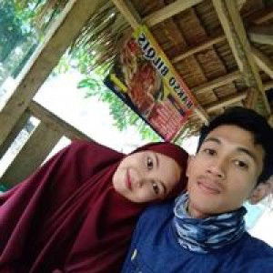 Qurrotul Ain profile icon