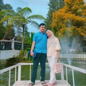 Ayin Zari profile icon