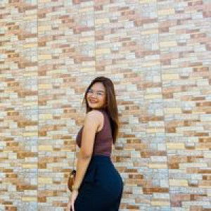 Jenny Rose Briones profile icon