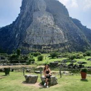 ไม่ได้หมดรัก แต่หัวใจหมดแรง profile icon