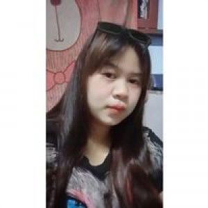 Fah Ananyalak profile icon