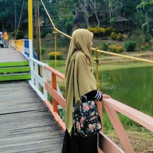 Suriyani Asri profile icon