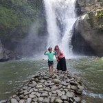 Nenvy Rizky profile icon
