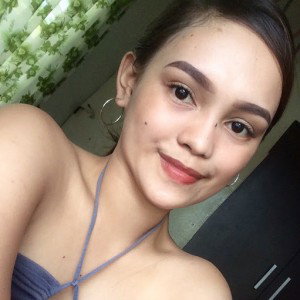 Myz Yñiguez profile icon