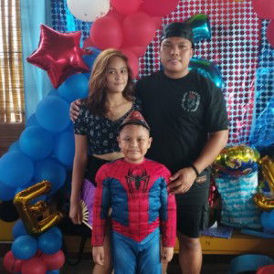 Mary Fhel / Marce Vitto profile icon