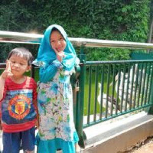 Yanti Fitriani profile icon