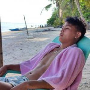 Johnreil Castillo profile icon