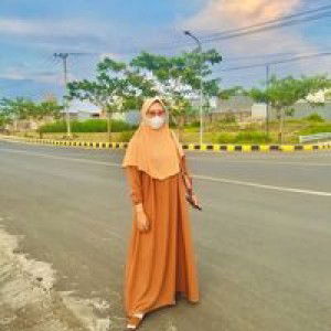 Sri Afrianti profile icon