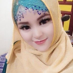 Naslia Maksun Sani profile icon