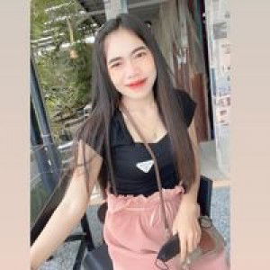 Kat Thairka profile icon