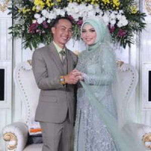 Eri Juwita profile icon