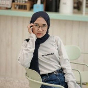 Puji Astuti profile icon