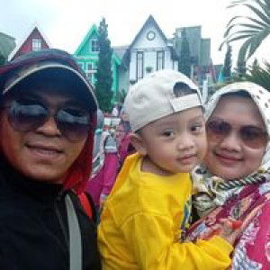 Dian Novita Sari profile icon