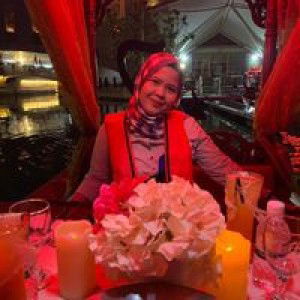 Nur Atyra profile icon