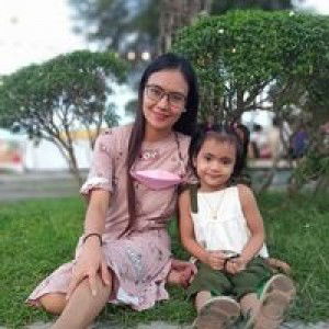 Kate Wynnslette Lacson-Sampaga profile icon