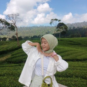 Fadia Noor Haliza profile icon