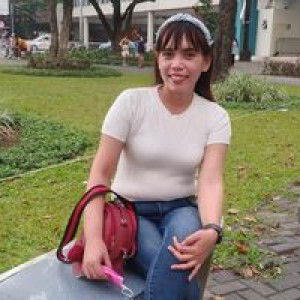 Claire Lincuna profile icon