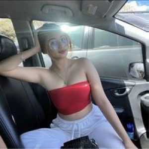 Makee Fernandez profile icon