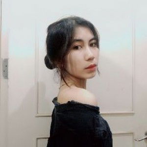 Sari Mulyani profile icon