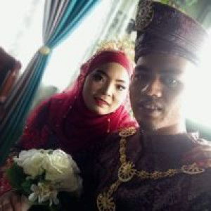 Izzatiey Azman profile icon