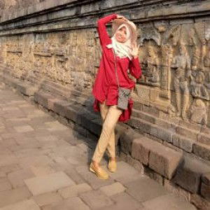 Reni Familinda profile icon