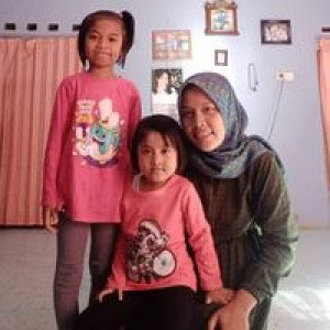 Erna Susanti profile icon