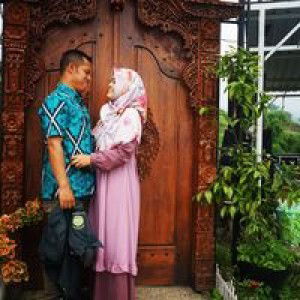 Dyan Rhovita Sari profile icon