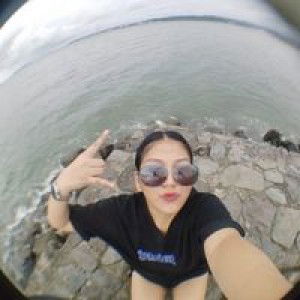 Monique Perez profile icon