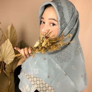 evi setiawati profile icon