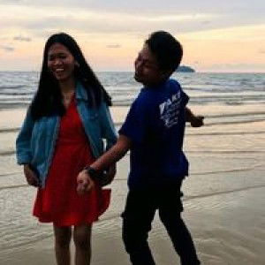 June Weleny Jupri profile icon